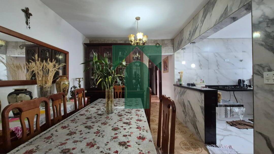 Sobrado, 8 quartos, 400 m² - Foto 5