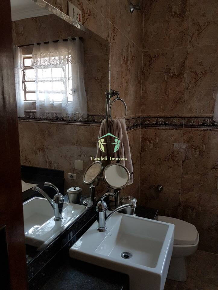 Sobrado, 3 quartos, 319 m² - Foto 9