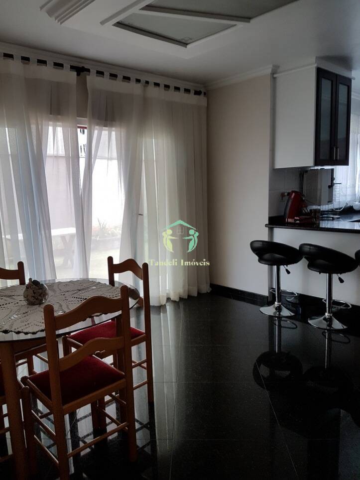 Sobrado, 3 quartos, 319 m² - Foto 6